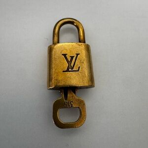 ✨ AUTHENTIC Louis Vuitton Padlock & Key Set - No. 315 ✨